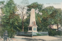 kriegerdenkmal_holzmarkt-6